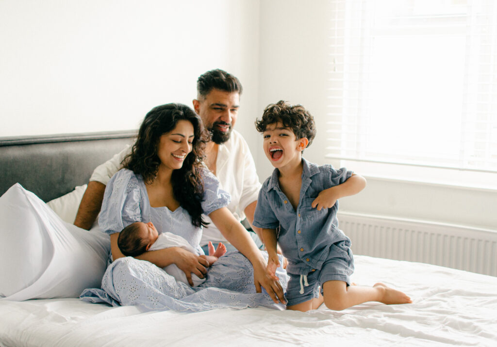 Authentic newborn lifestyle portrait in Amsterdam home.