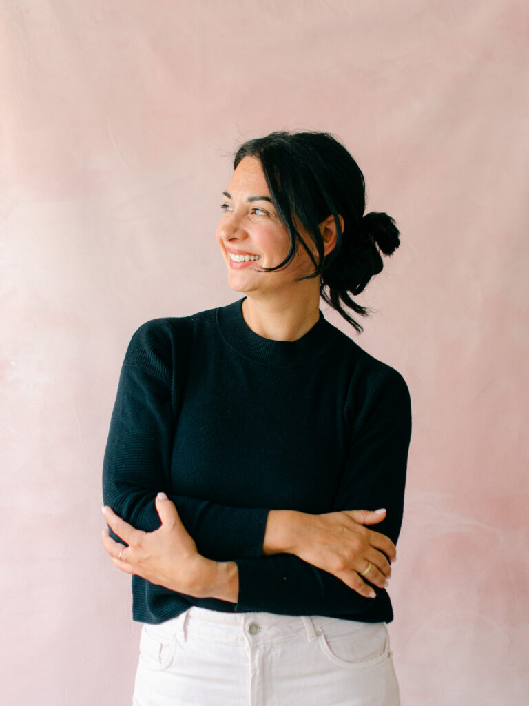 Gorgeous branding photo of a woman  in an Amsterdam photography studio.
