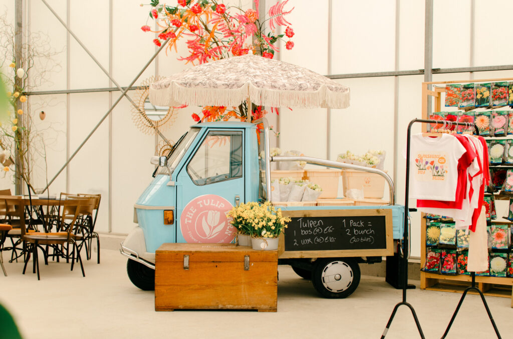 the tulip barn truck